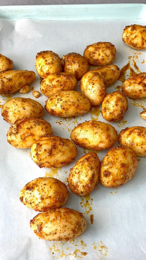 This recipe presents perfectly seasoned baked potato balls bursting with the intense flavors of a loaded spice mix.