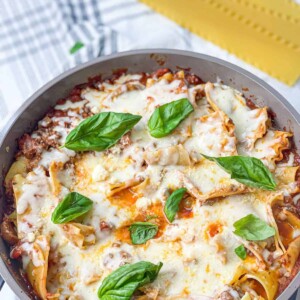 Easy Stove-Top Cheesy Lasagne made in a Skillet