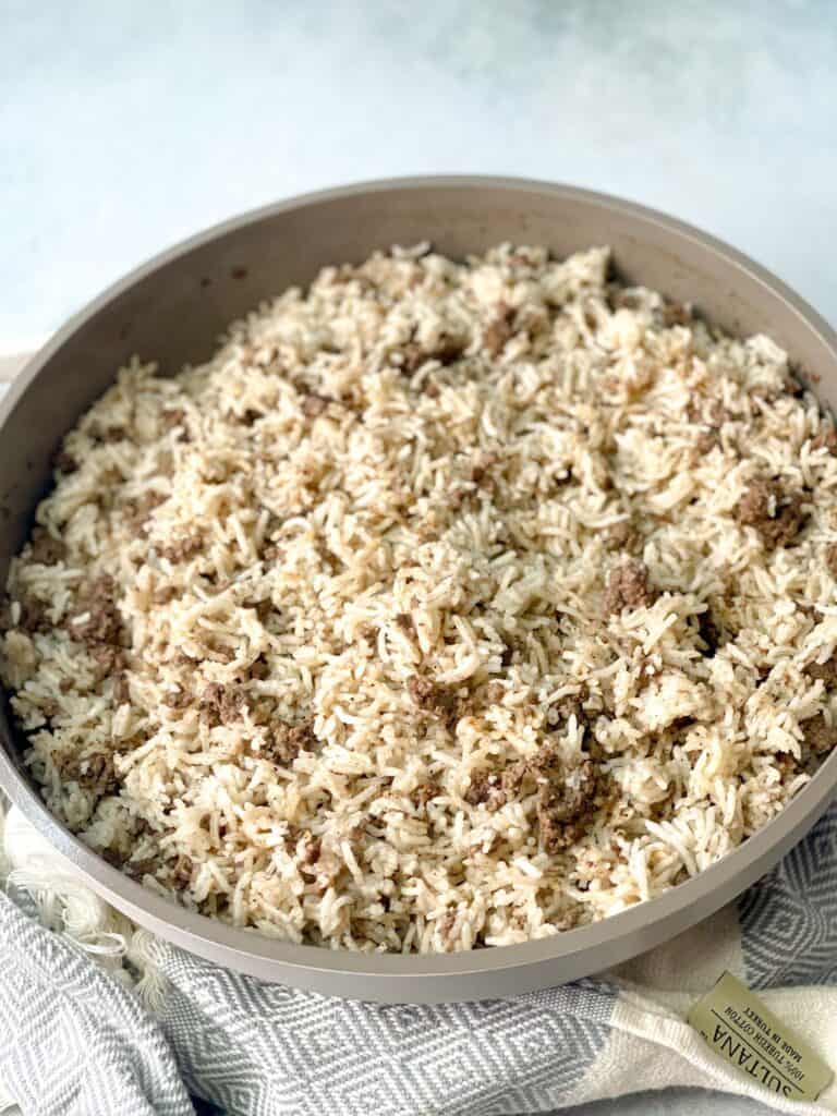 fluffy rice with ground beef