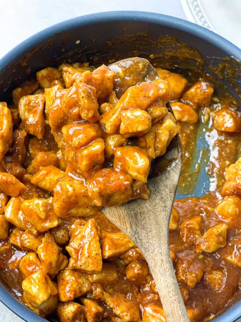 This sticky orange chicken recipe is made in freshly squeezed orange juice for an irresistible taste!