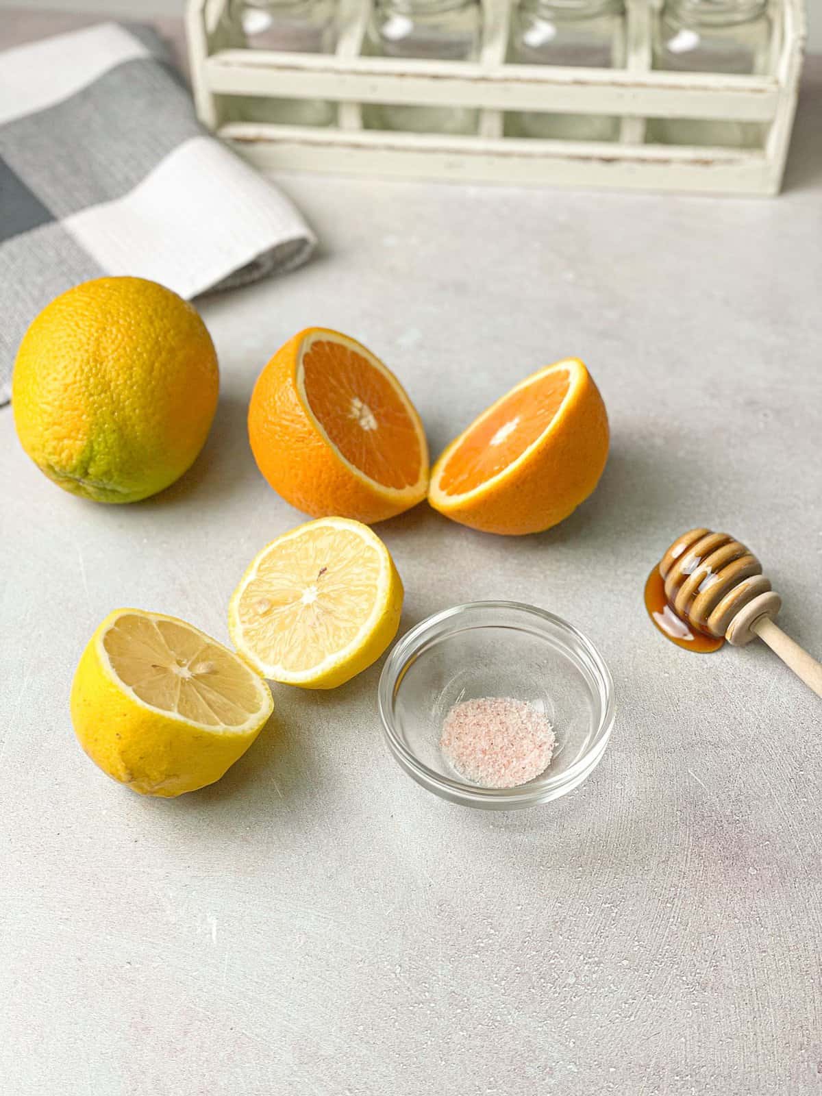 4 Ingredient Homemade Electrolyte Drink (Hydrating) TasteGreatFoodie