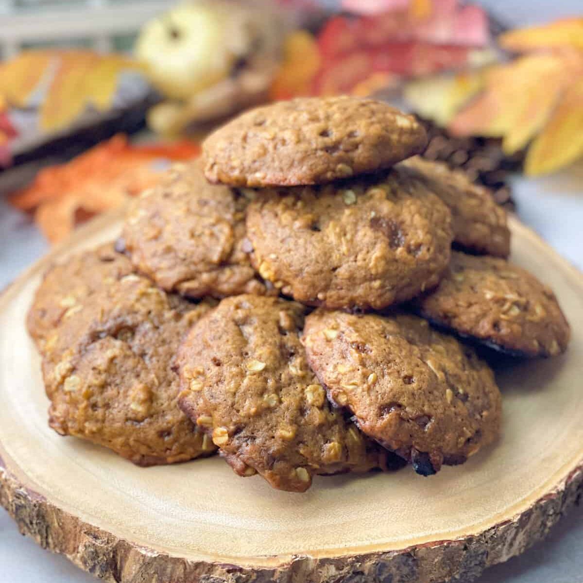 Pumpkin Spice Oatmeal Cookies