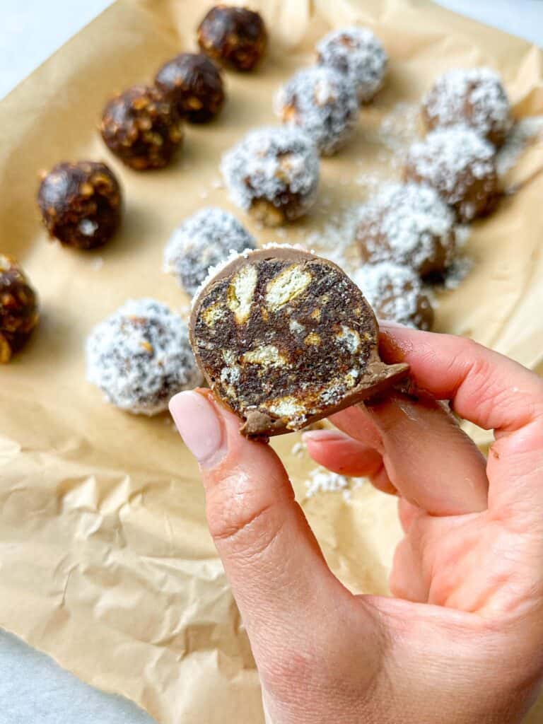 A sweet bite of date, biscuits, and chocolate, all in one with plenty of other date balls.