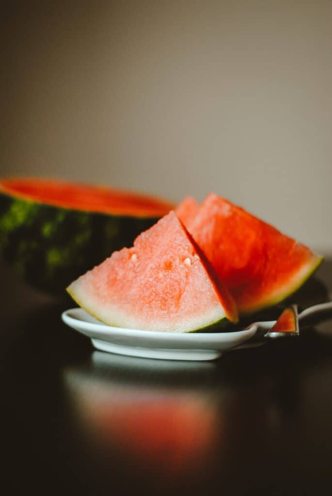 Pieces of watermelon on a plate.