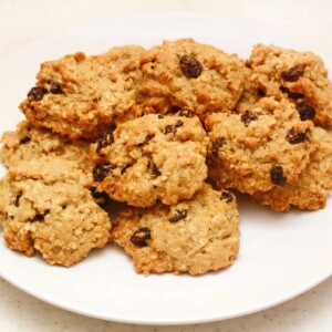 Plate of healthy oatmeal raisin cookies fresh from the oven