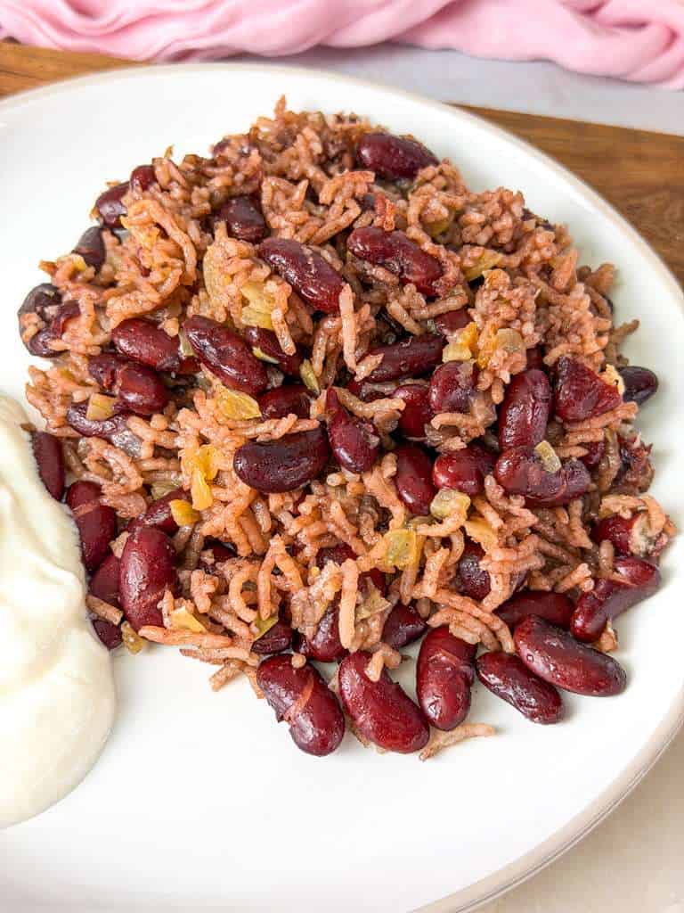 Lubya Hamra (Lebanese Red Beans and Rice) Lebanese lubya hamra with red kidney beans, rice, and caramelized onions served with yogurt